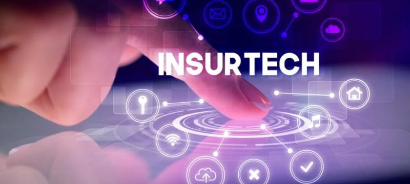 insurtech-hands