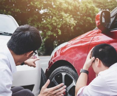 car-accident-2men